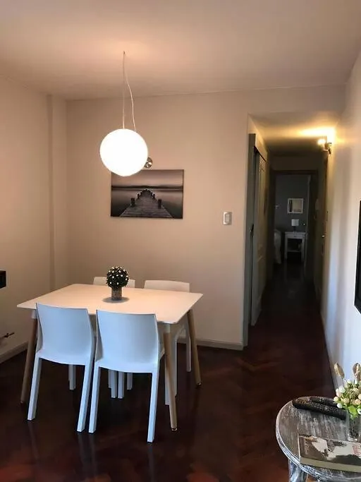 Apartamento PETIT RIVADAVIA en el corazón de Mendoza